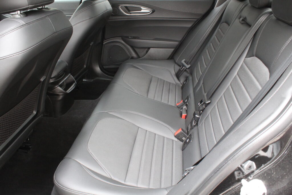 Alfa Giulia Super 2,2 160 ATX Aut.